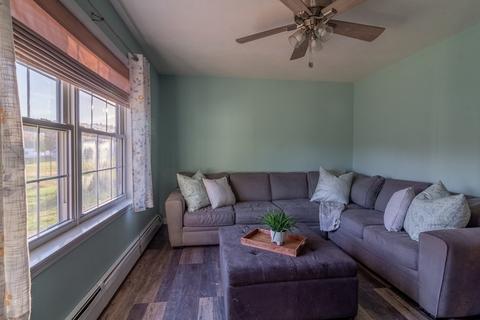 13 Darling Ln, Sutton, MA 01590 photo 12