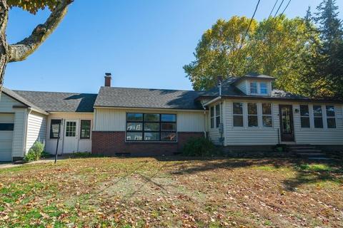 333 River Dr, Hadley, MA 01035 photo 1