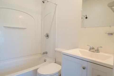 333 River Dr, Hadley, MA 01035 photo 8