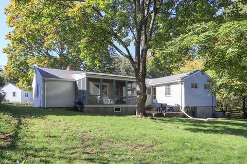 103 Fairfield St, Needham, MA 02492 photo 28