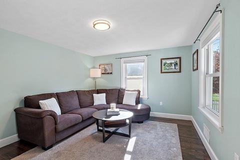 5 Grant St, Danvers, MA 01923 photo 9
