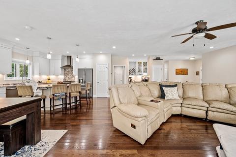 27 Wrentham Rd, Worcester, MA 01602 photo 8