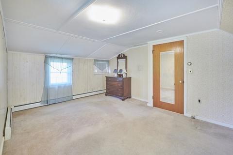 4 Vandergrift St, Lawrence, MA 01843 photo 22