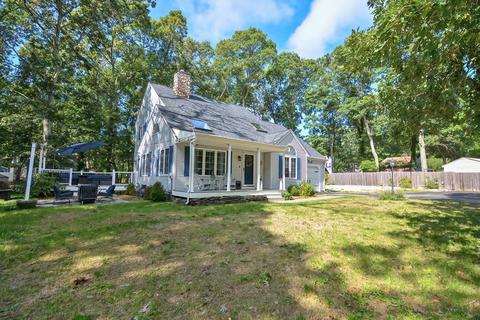 214 Hooppole Rd, Mashpee, MA 02649 photo 3