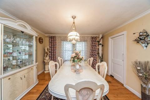 32 Saint Elmo Rd, Worcester, MA 01602 photo 12