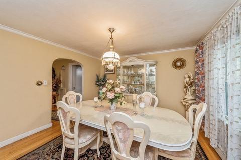 32 Saint Elmo Rd, Worcester, MA 01602 photo 14
