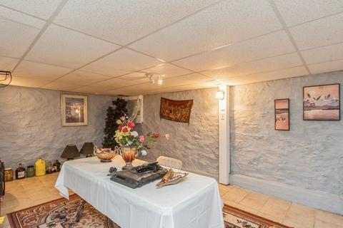 32 Saint Elmo Rd, Worcester, MA 01602 photo 32
