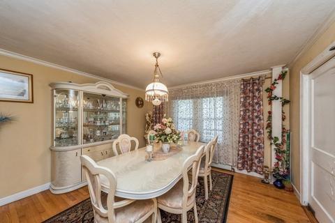 32 Saint Elmo Rd, Worcester, MA 01602 photo 13