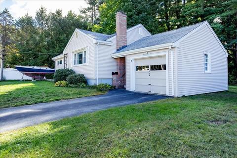 18 Laurel Ln, Reading, MA 01867 photo 3
