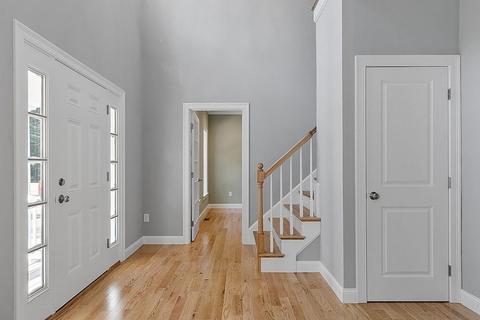 2 Tyler Ln, Mendon, MA 01756 photo 7