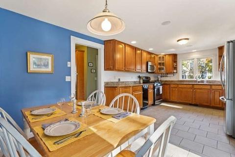 558 Washington St, Dedham, MA 02026 photo 16