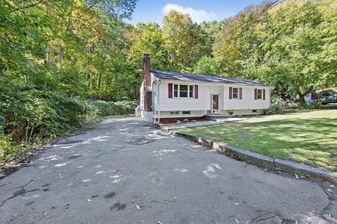 157 Spring St, Stoneham, MA 02180 photo 2
