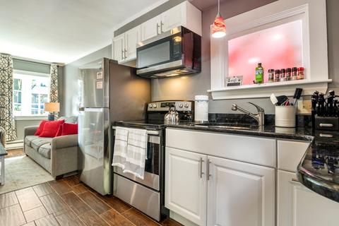 61 Atlantic Ave, Marblehead, MA 01945 photo 16