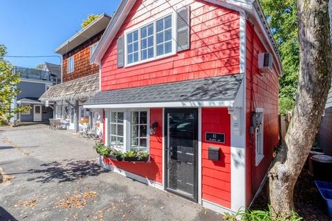 61 Atlantic Ave, Marblehead, MA 01945 photo 4