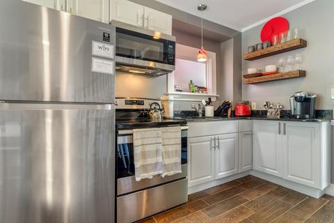 61 Atlantic Ave, Marblehead, MA 01945 photo 17