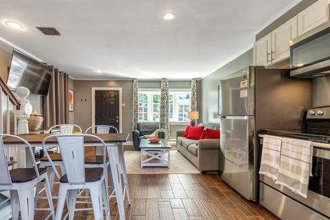 61 Atlantic Ave, Marblehead, MA 01945 photo 19