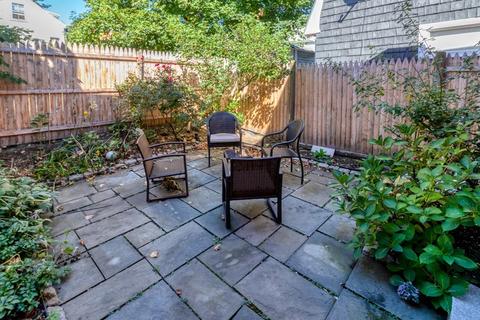 61 Atlantic Ave, Marblehead, MA 01945 photo 7