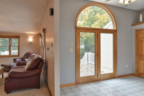 11 Robert Rd, Danvers, MA 01923 photo 8