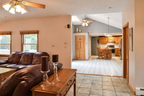 11 Robert Rd, Danvers, MA 01923 photo 7