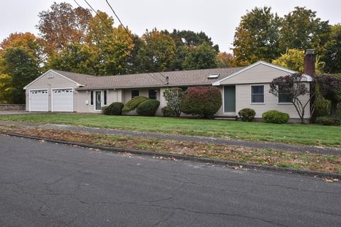 11 Robert Rd, Danvers, MA 01923 photo 1