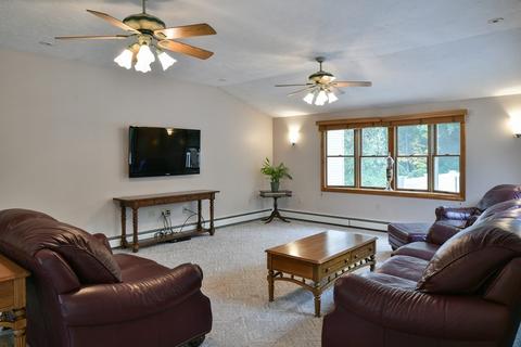 11 Robert Rd, Danvers, MA 01923 photo 5