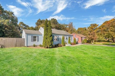 94 Webber St, Springfield, MA 01108 photo 2