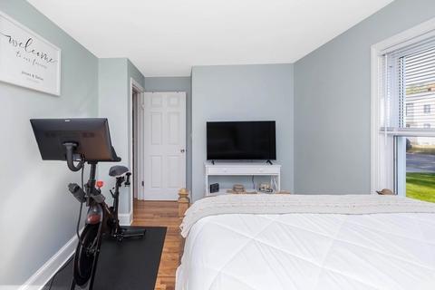 94 Webber St, Springfield, MA 01108 photo 20