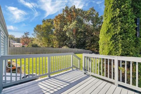 94 Webber St, Springfield, MA 01108 photo 25
