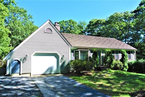 20 Eisenhower Dr, Barnstable, MA 02635 photo 1