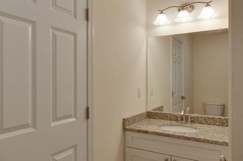 14 Svenson Ave, Worcester, MA 01607 photo 9