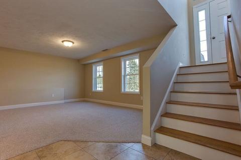 14 Svenson Ave, Worcester, MA 01607 photo 18