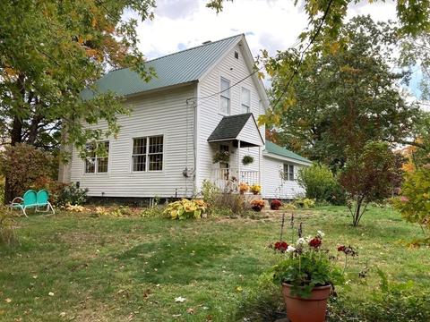 385 Walnut Hill Rd, Orange, MA 01364 photo 3