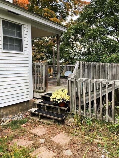 385 Walnut Hill Rd, Orange, MA 01364 photo 5