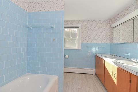 37 Blackstone St, Mendon, MA 01756 photo 35