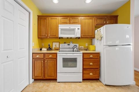 3 Concord Ct #B, Webster, MA 01570 photo 12