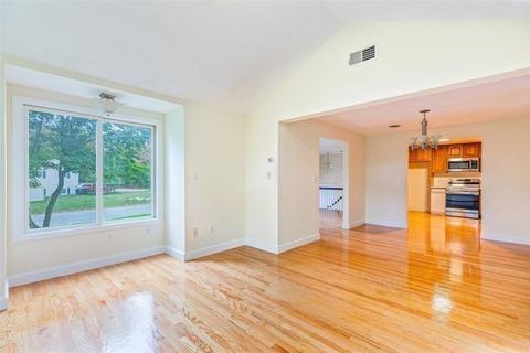 16 Juniper Rd, Avon, MA 02322 photo 9