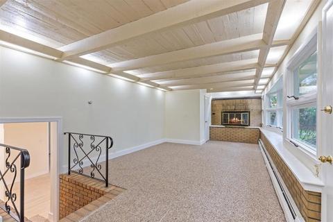 16 Juniper Rd, Avon, MA 02322 photo 26