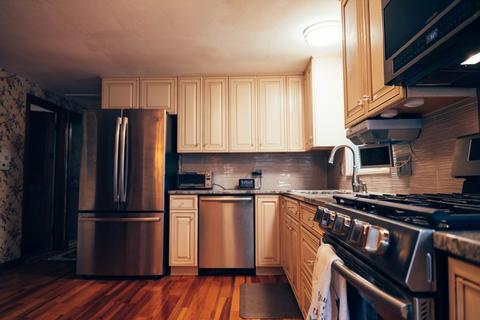 87 Corey Rd, Springfield, MA 01128 photo 8