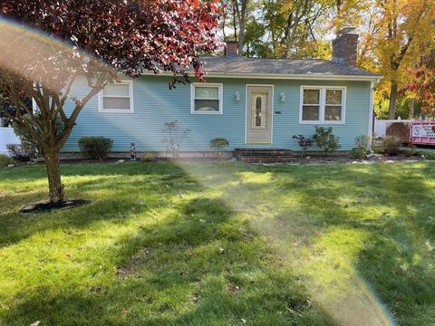 87 Corey Rd, Springfield, MA 01128 photo 1