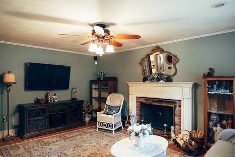 87 Corey Rd, Springfield, MA 01128 photo 12