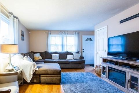 804 Hood St, Fall River, MA 02720 photo 13