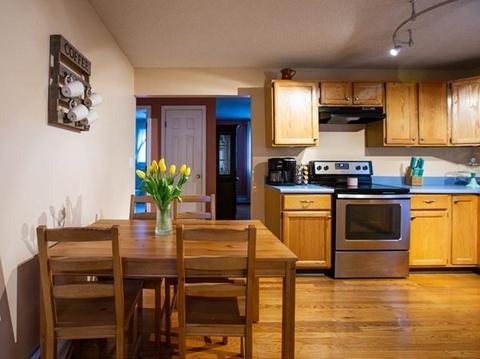804 Hood St, Fall River, MA 02720 photo 4