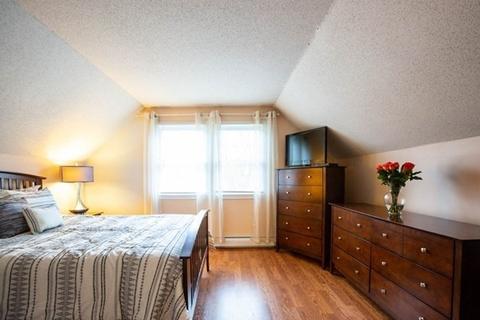 804 Hood St, Fall River, MA 02720 photo 19