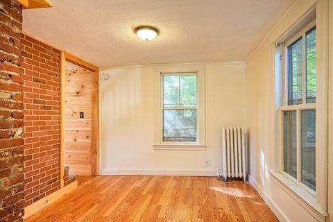 5 Fourth St, Worcester, MA 01602 photo 12