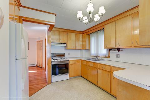 87 Carter, Fall River, MA 02721 photo 10