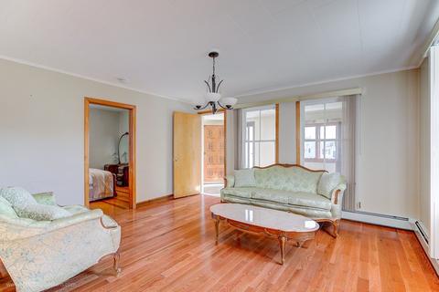 87 Carter, Fall River, MA 02721 photo 4