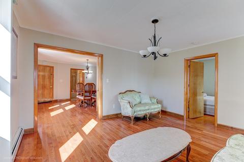 87 Carter, Fall River, MA 02721 photo 5