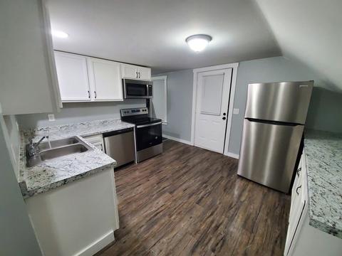 61 West St, Ware, MA 01082 photo 27