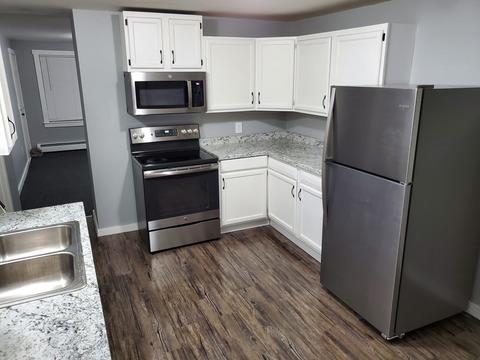 61 West St, Ware, MA 01082 photo 2