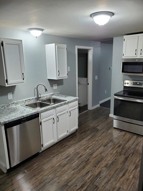 61 West St, Ware, MA 01082 photo 4